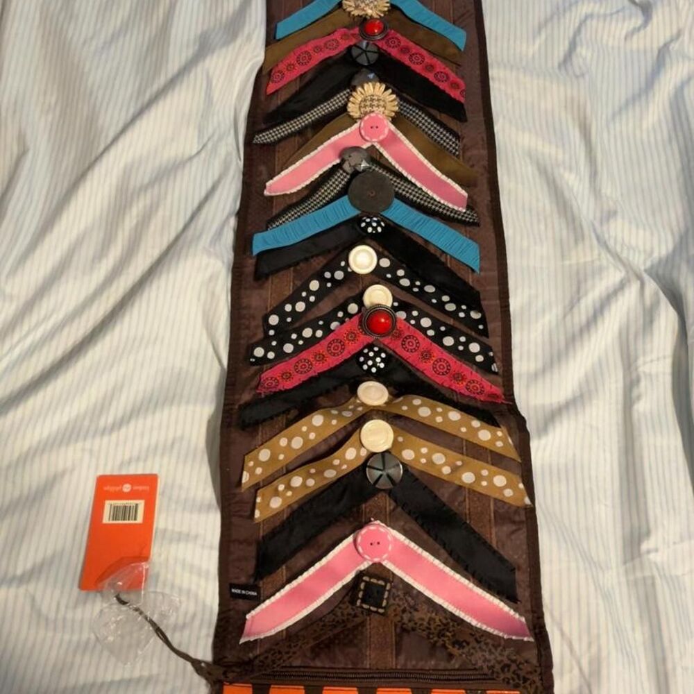 Lindsay Phillips Belleair Strap Hanger Orange Polka Dot Organizer #scarforganize